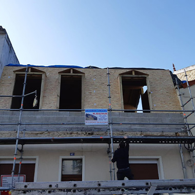 Couvreur à Rueil-Malmaison - Owen Couverture dans les Hauts de Seine (92)
