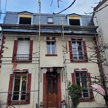 Couvreur à Rueil-Malmaison - Owen Couverture dans les Hauts de Seine (92)